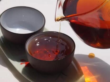 普洱茶汤