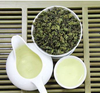 铁观音春茶和秋茶.jpg