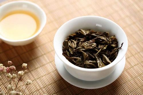 白茶.jpg