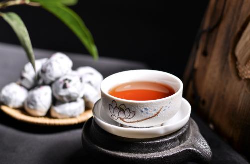 普洱茶市场价格.jpg