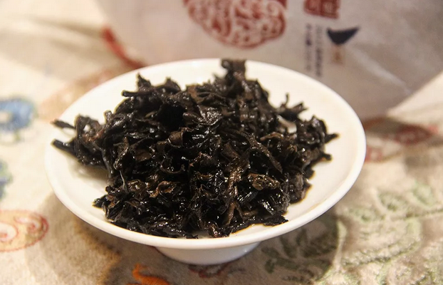 普洱茶汤浑浊