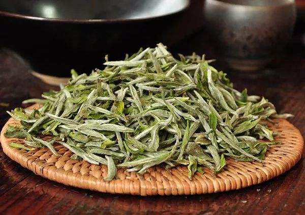 茶叶上的茸毛是什么？