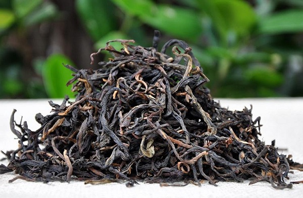 区分滇红和古树红茶