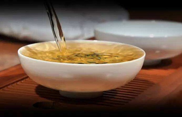 隔夜茶