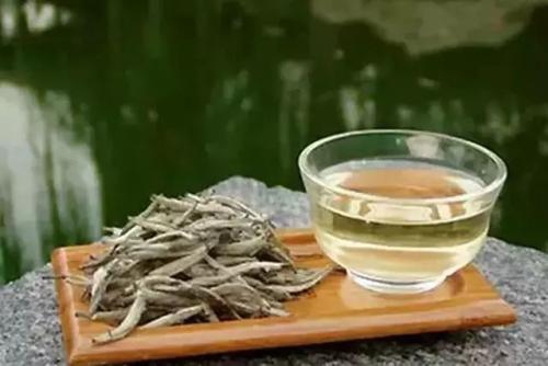 白茶
