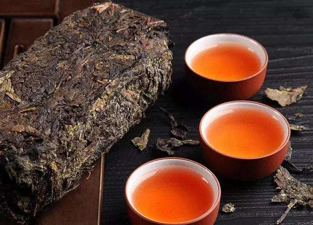 存放黑茶