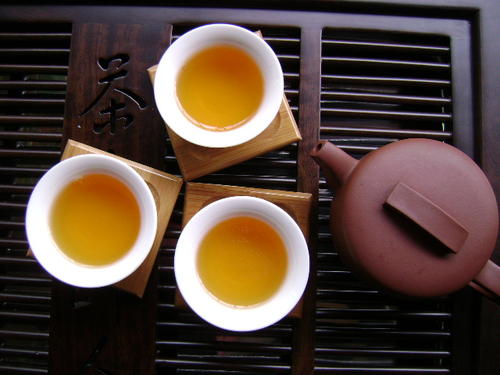 英德红茶与英红九号的关系