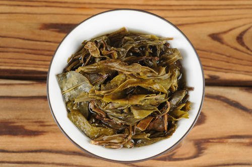 普洱春茶