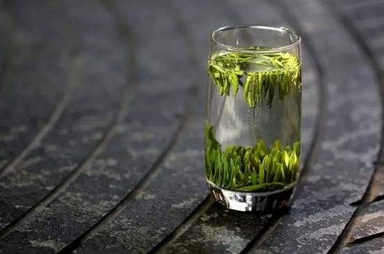 竹叶青茶多少钱一斤