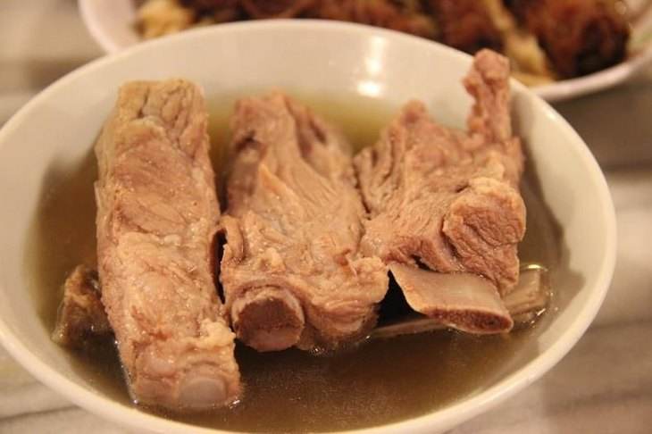 肉骨茶