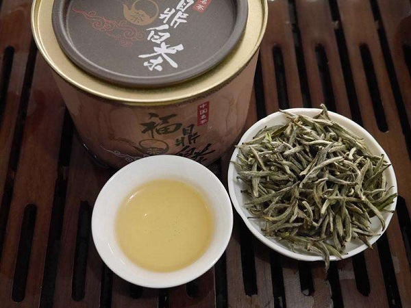 白毫银针