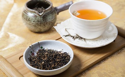 为何红茶可以养胃，绿茶则不可以