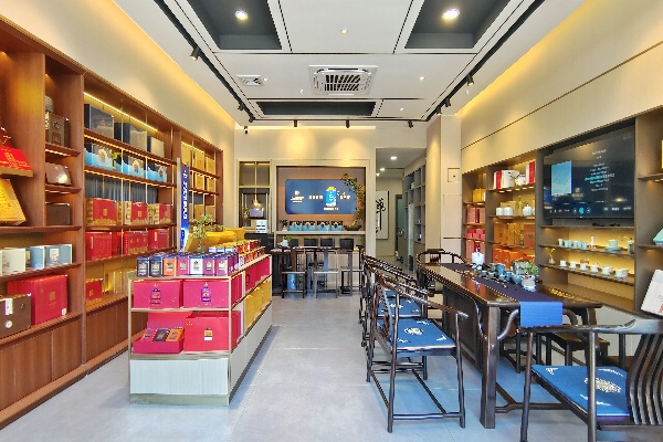 广西南宁市亿东国际广场店.jpg